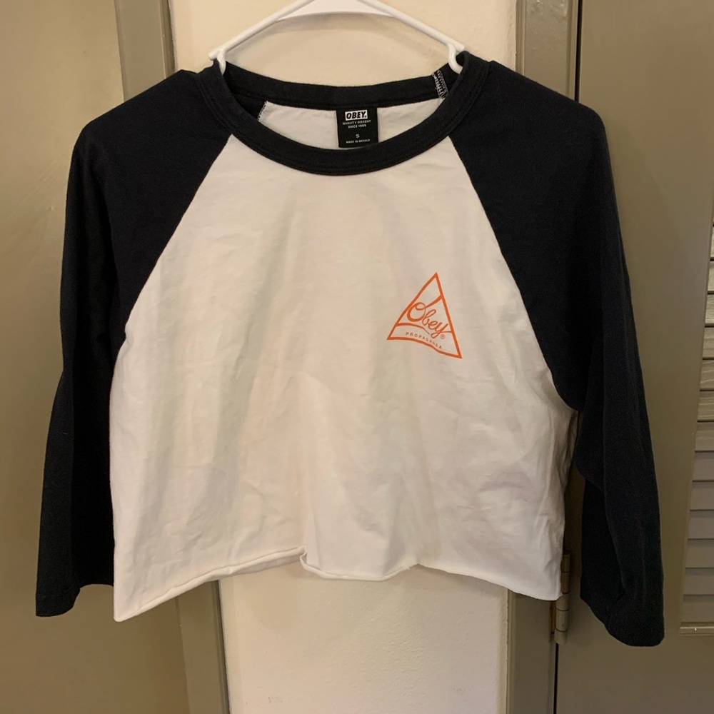 cropped obey baseball tee